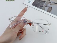 -罗伯特眼镜·蔡司官方授权(前海桂湾店)