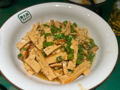 -费大厨辣椒炒肉(太平老街店)