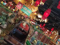 -老滇山寨•云南特色菜•地方菜•民族风情歌舞表演(金碧店)