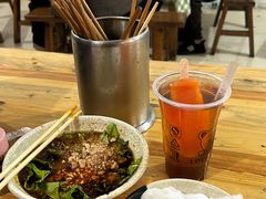 -余庆小吃(小吃一条街店)