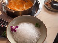 -喃喃椰·糟粕醋·椰子鸡火锅(七堡花园店)
