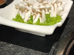 -大匠工房古船木艺术餐厅·猪肚鸡专门店(长白仙岛店)