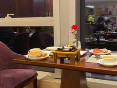 -南湖名都·景湖轩全日制餐厅·海鲜自助·东南亚风味·临湖而食