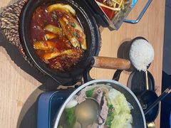 -川堂风·跷脚牛肉·乐山爆炒(宝山日月光店)