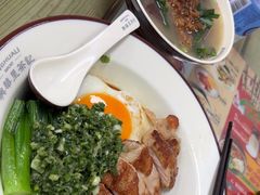 -兴华里茶记(禅城同济首店)