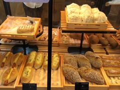 -Caten佳田(港惠店)