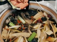 -土连锅·现熬养生汤锅(梁家巷店)