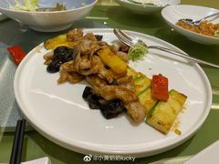 -湖影中餐厅·南京金茂威斯汀大酒店