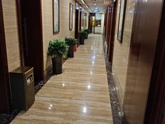 -颐而康按摩(八一桥总店)