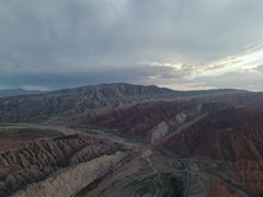 -天山神秘大峡谷