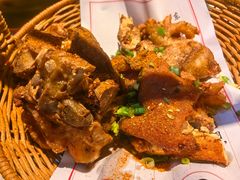 -魏铭鱼头捞饭(晋阳路店)