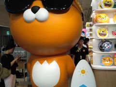 -LINE FRIENDS Garosu-gil Flagship Store