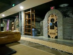 -绿岛汤泉韩式休闲会所