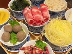 九宫格-咏江南·苏式火锅·苏州评弹(观前街店)