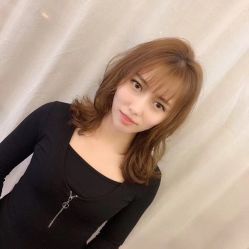 -AYO SALON