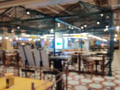 -大食代美食广场(上海中心店)