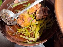 -云海肴·汽锅鸡·云南代表菜(浦江欢乐颂店)