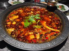 -大鱼山房鱼头火锅(老字号品质店)