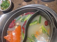 -九宫格重庆火锅(天山店)