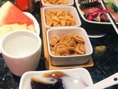 -井格重庆火锅(临平银泰城店)