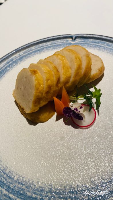 醉辉皇上海之巅(上海中心大厦店)潮式鱼饼图片