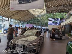 -上海西上海奥杰奥迪汽车销售有限公司(真如店)