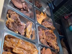 -有家牛馆·回归中式牛排·传承温州味(滨江龙湖天街店)