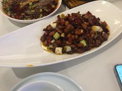 宫保鸡丁-夫妻肺片·中华老字号·正宗川菜(春熙路店)