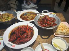 -叶派龙虾•招牌香辣蟹·海鲜(中海国际店)