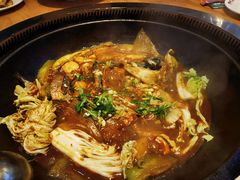 -咱屯子铁锅炖直营店(保利店)