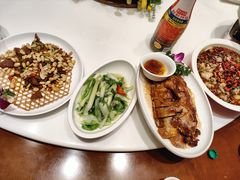 -刘胖子家常菜·蹄花焖藕(兴业店)