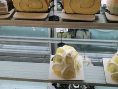-焙丽拾光(麦凯乐直营店)