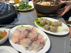 -花苑美食横琴生蚝火锅(拱北粤华路店)