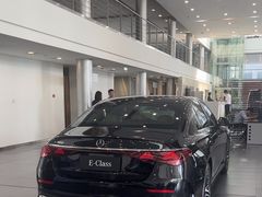 -天津波士信达奔驰4S店(卫津南路店)