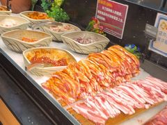 -汉金城海鲜烤肉自助百汇(威海威高广场店)