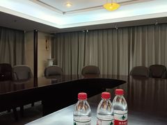 -清能·清江酒店(夷陵广场CBD中心店)