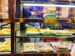 -聚德华天护国寺小吃(甜水园店)