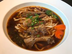 -康师傅私房牛肉面(申虹店)