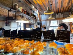 面包甜点陈列柜-仙峰天然面包(迎宾路店)