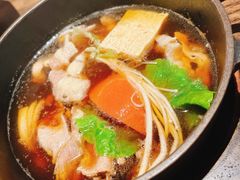 -左庭右院鲜牛肉火锅(浦江欢乐颂店)