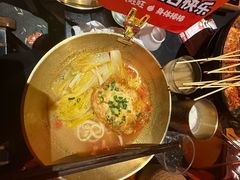 -何师烧烤Pro ·江湖川菜·小龙虾·精酿啤酒(太古里旗舰店)