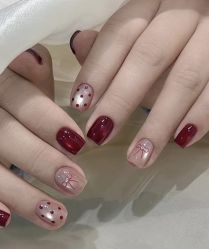 -桃色美甲沙龙