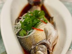 武昌鱼-亢龙太子酒轩·花园店