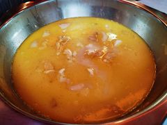 -鲜入围煮花胶鸡海鲜火锅