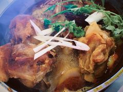 -运气牛自助酱大骨火锅(南京东路店)