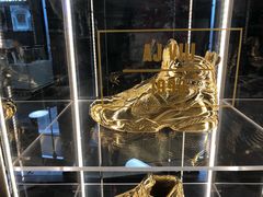 -Air Jordan(世贸天阶店)