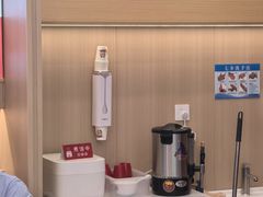 -犟骨头排骨饭•大骨面(弘阳广场店)