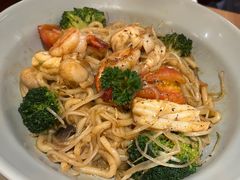 海鲜炒乌冬-Lia Cafe Bar Restaurant松山咖啡屋