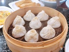 鲜肉汤包-耿福兴(凤凰美食街店)