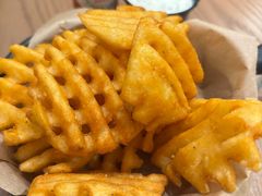 -必胜客(港城新天地店)